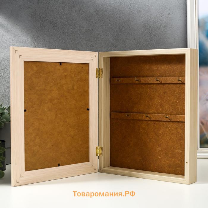 Ключница "Розы" молочный дуб 26х31 см МИКС